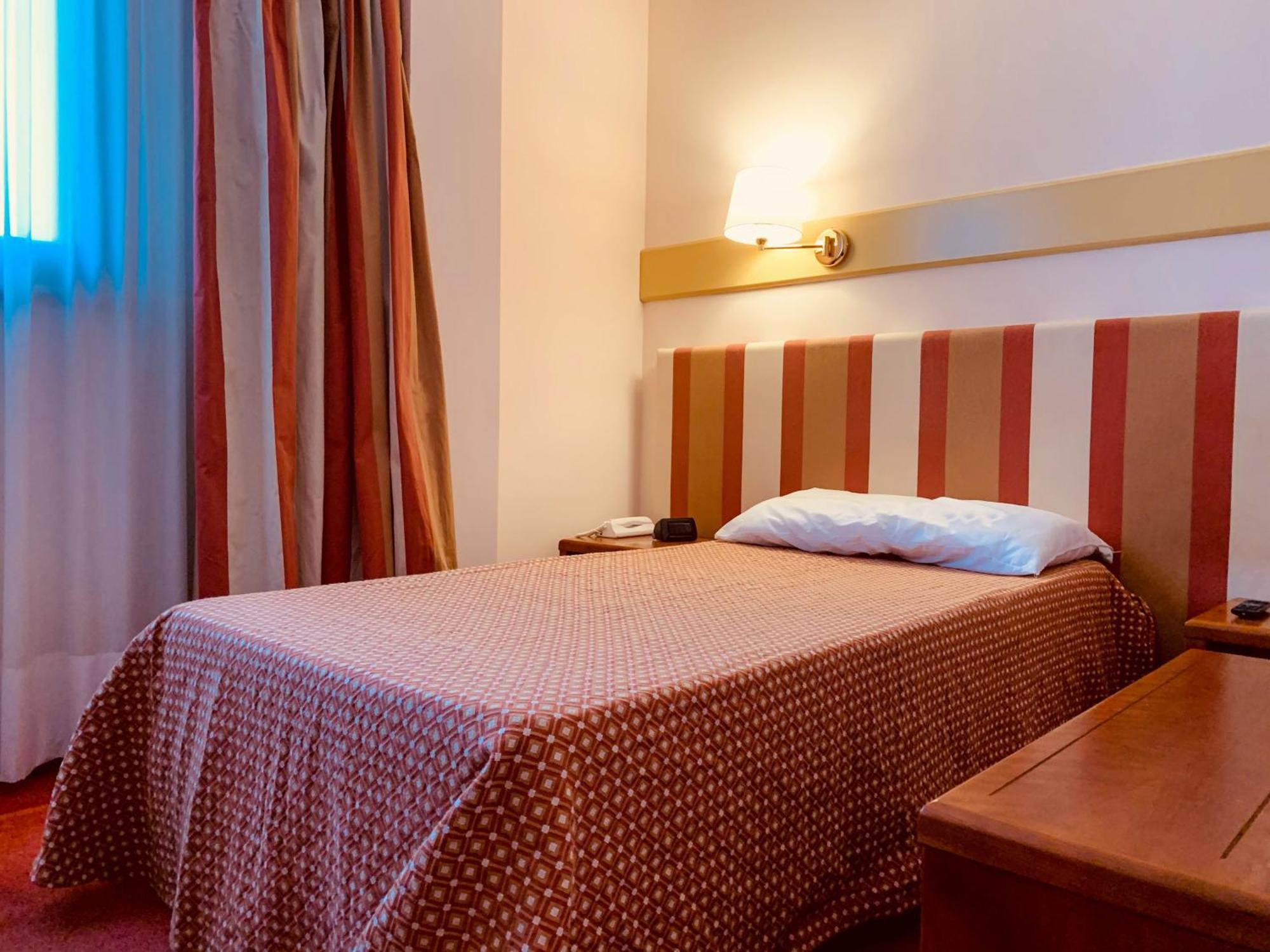 Eurohotel Palace Maniago Zimmer foto